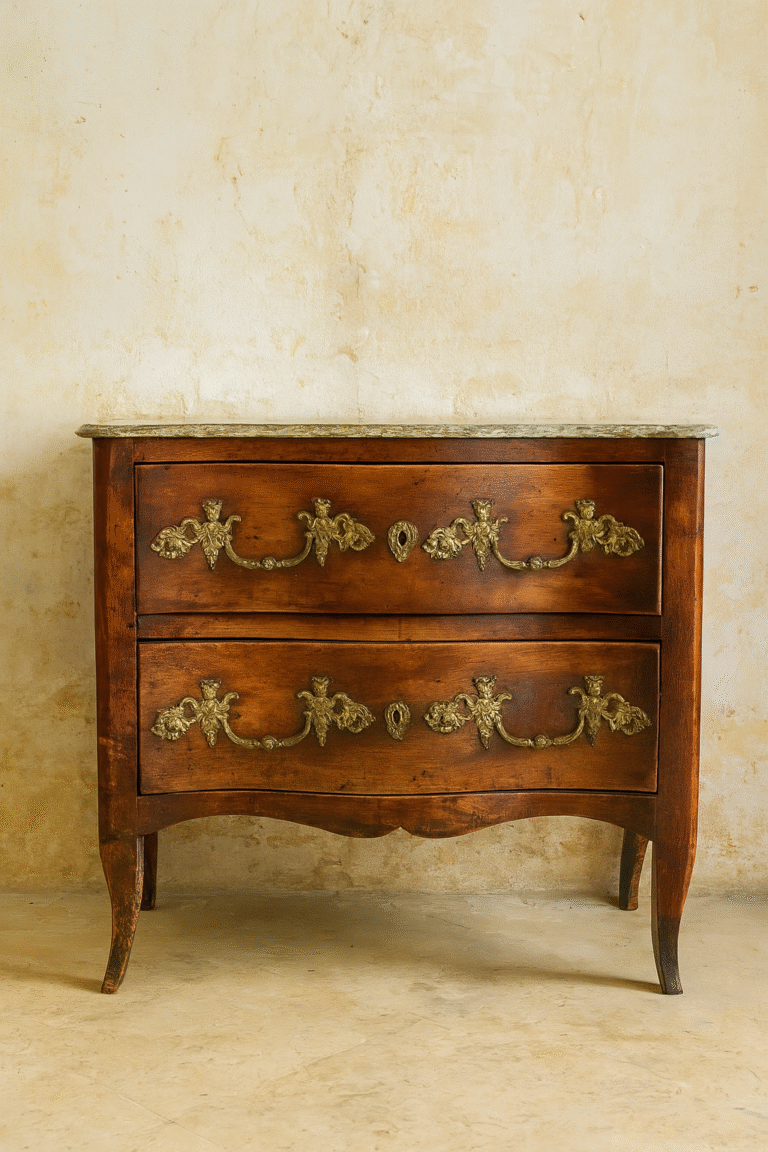 Cómoda Antigua de Madera con Tapa de Mármol y Apliques de Bronce