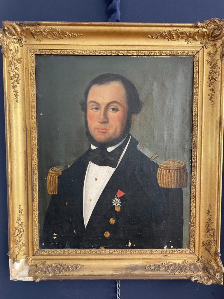 Retrato de Militar con Uniforme y Barba